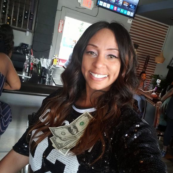 Meet your Posher, Chelanda - Picture 1 of 1